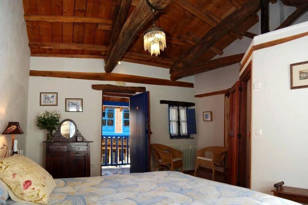 Villa Casa Camarga Santiago Millas Esterno foto