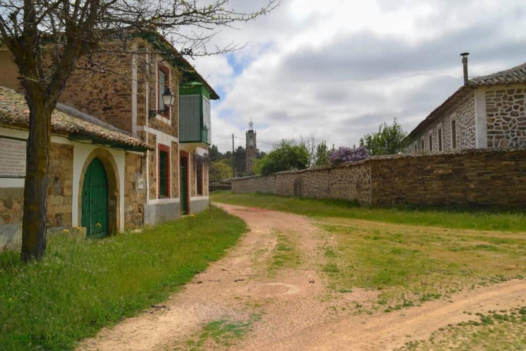 Villa Casa Camarga Santiago Millas Esterno foto
