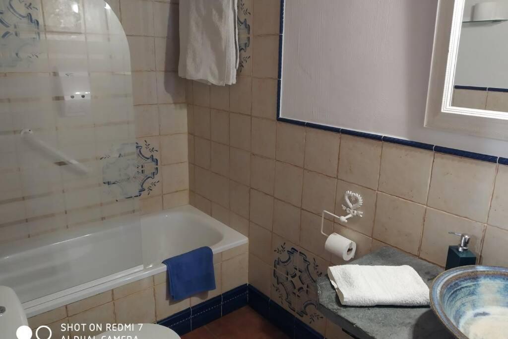Villa Casa Camarga Santiago Millas Esterno foto